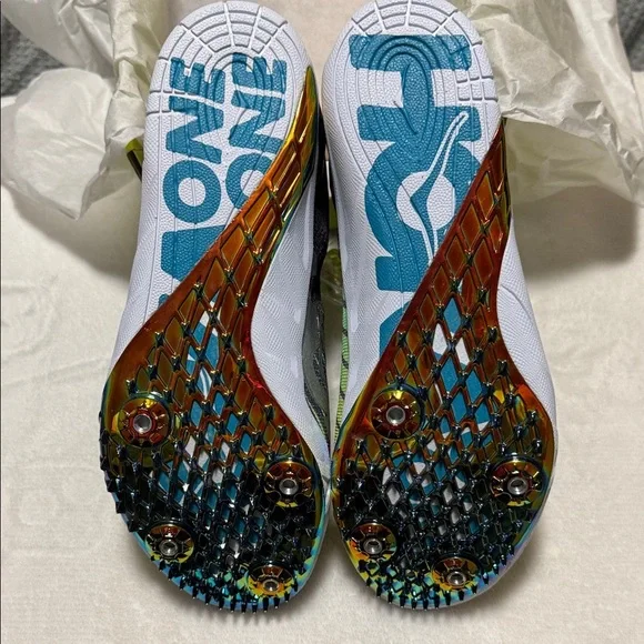 Hoka One One **NEW IN BOX** Speed Evo R Shoes - Spikes Women’s size 7 - Picture 3 of 6
